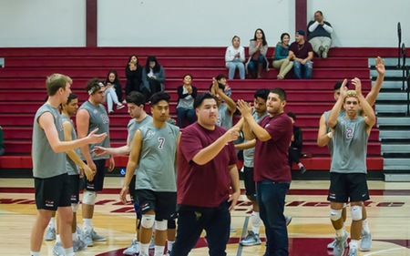 MARAUDER MEN'S VOLLEYBALL OPENS SEASON WITH VICTORY