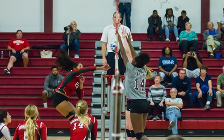 DESPITE PLAYING WELL, MARAUDER WOMEN'S VOLLEYBALL LOSES IN THREE TO NO. 5 BAKERSFIELD